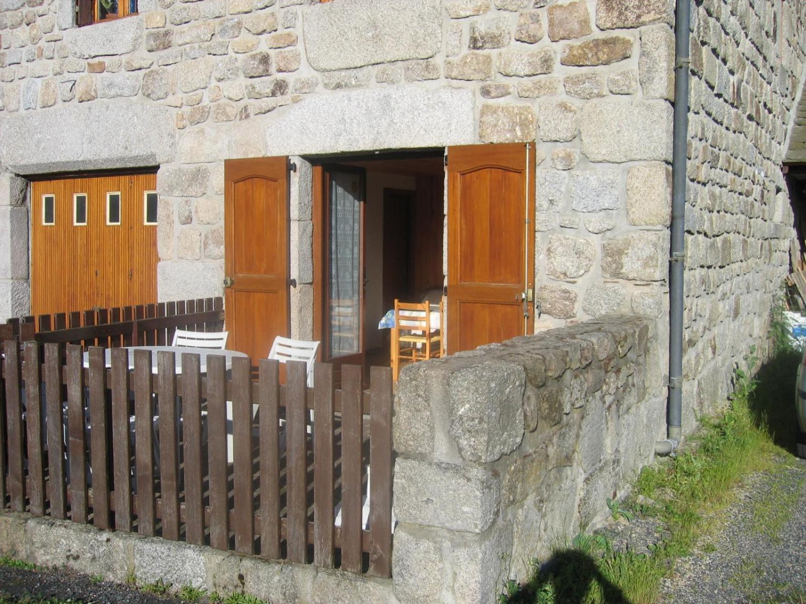 Lozere Aubrac Margeride Promo Apartamento Saint-Alban-sur-Limagnole Exterior foto